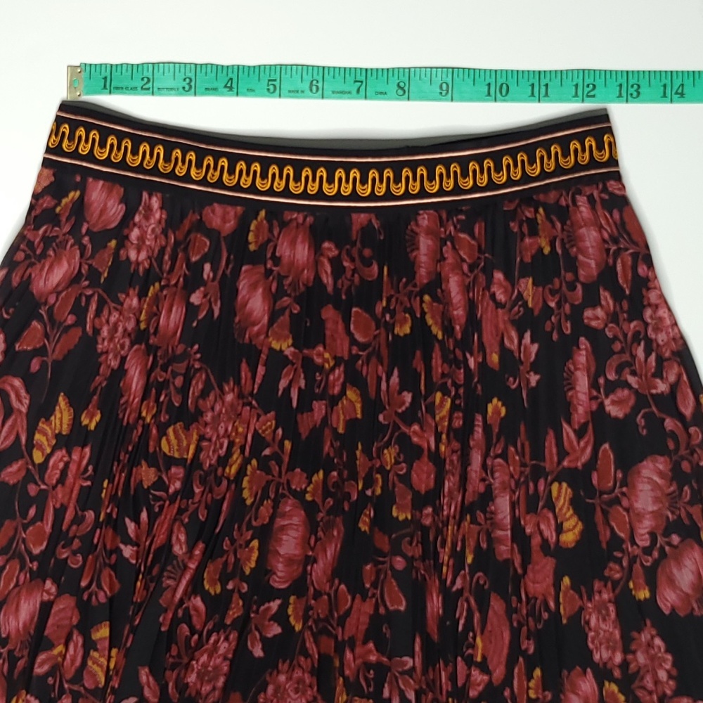 ALICE + OLIVIA Katz Asymmetrical Micro Pleated Silk Flowy Boho Maxi Skirt size 2 - Picture 9 of 10